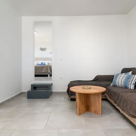 Blue View #1 With Mini Shared Pool Appartamento Pounda