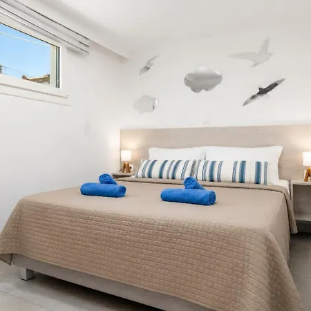 Apartmán Blue View #1 Luxury Sea View Mini Shared Pool *
